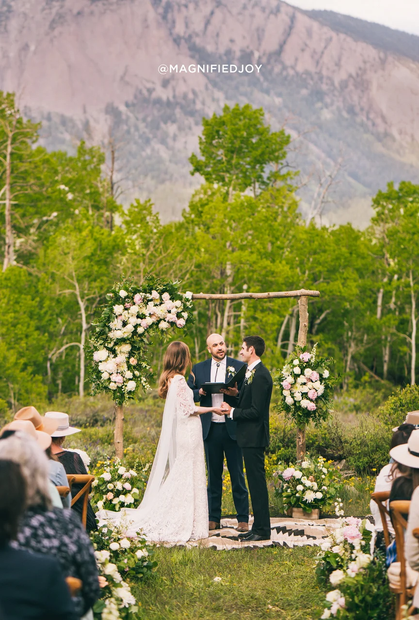 A summer wedding at Scarp Ridge Lodge.