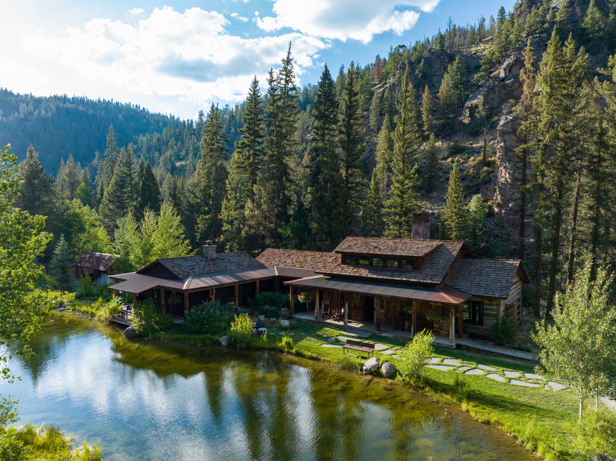 Day 1: Arrival & Warm-Up on the Water