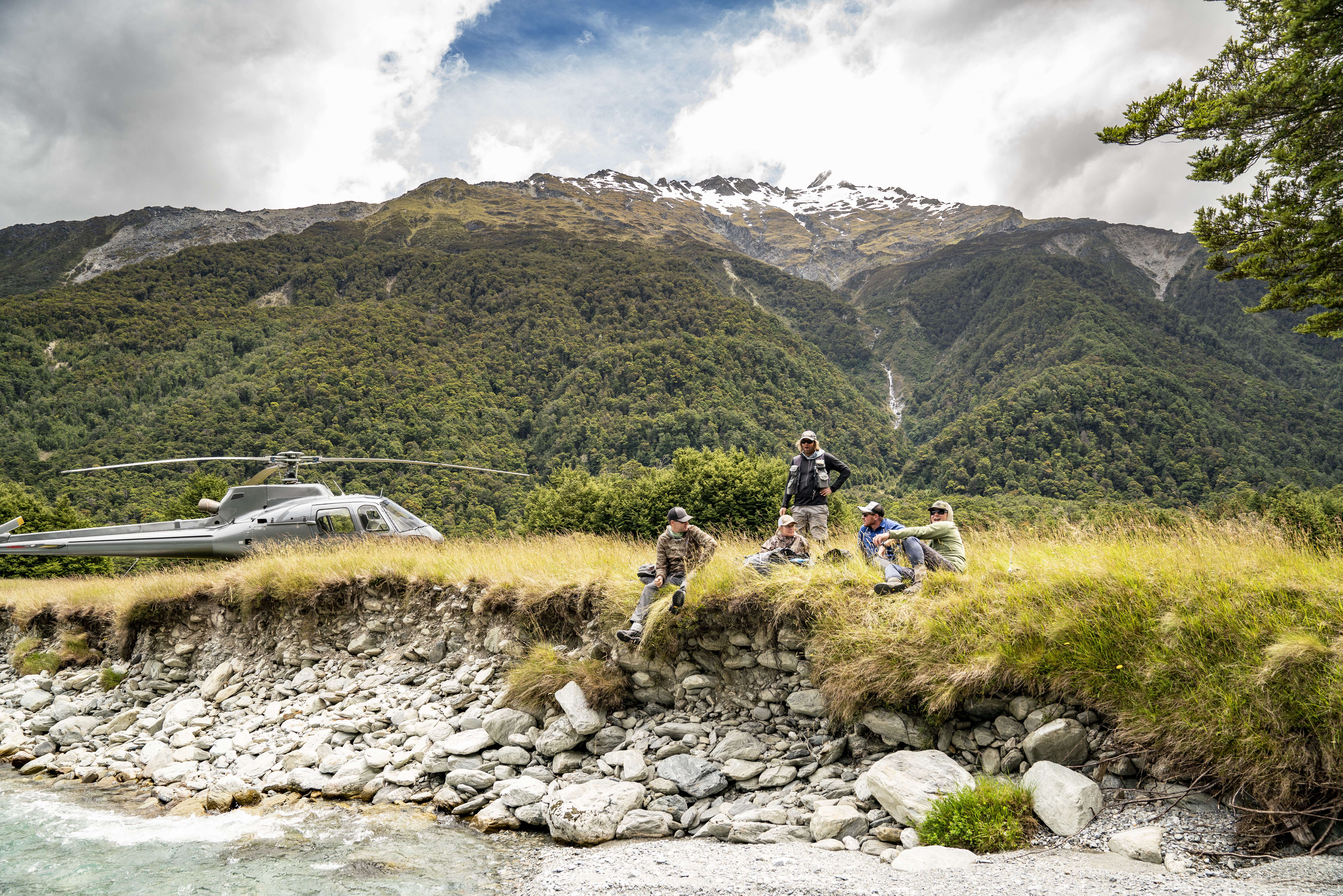 Heli-Transfer to Cedar Lodge